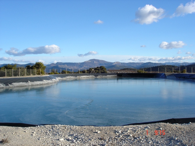 HYDROSOL Ingénierie, gestion des eaux pluviales, réalisation d'un bassin de rétention des eaux pluviales